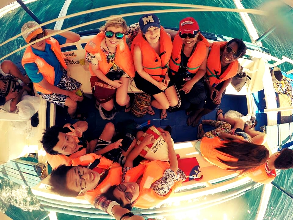 Honda Bay Island Hopping Tour