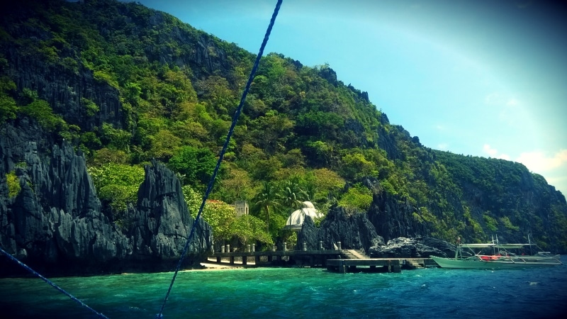 Approaching Matinloc Island
