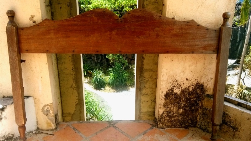 Matinloc Island Bed