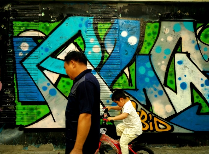Kid with graffiti