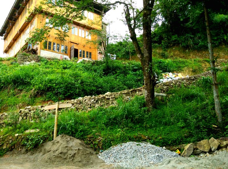 Hiking in Tiantouzhai