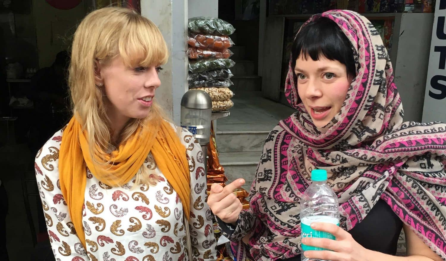 5 Easy Ways To Meet People When Traveling Alone