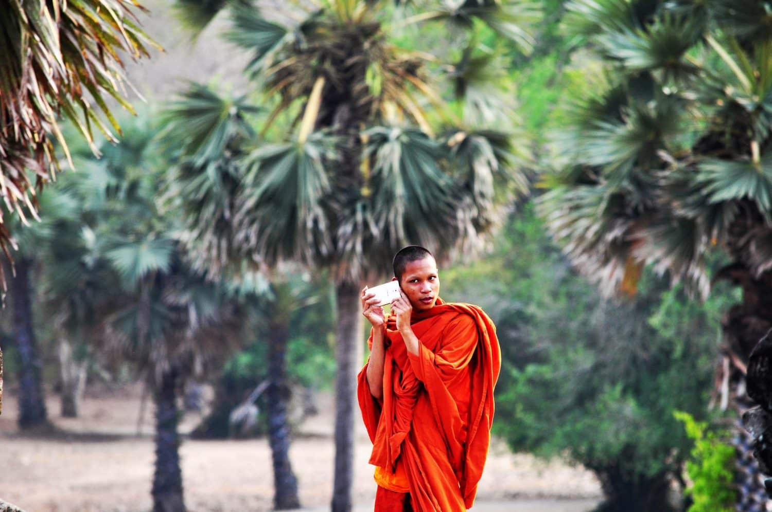 How to Say Hello in Cambodian (Plus 10 Essential Cambodian Phrases)