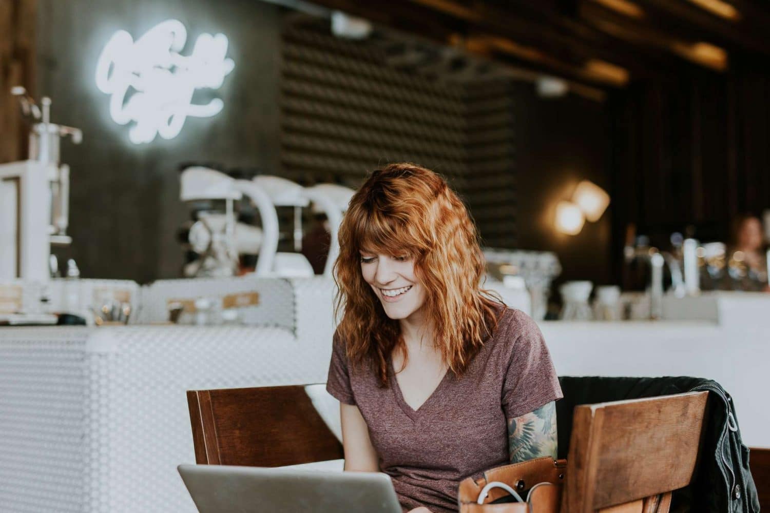 How to Teach English Online with the Best ESL Companies Now