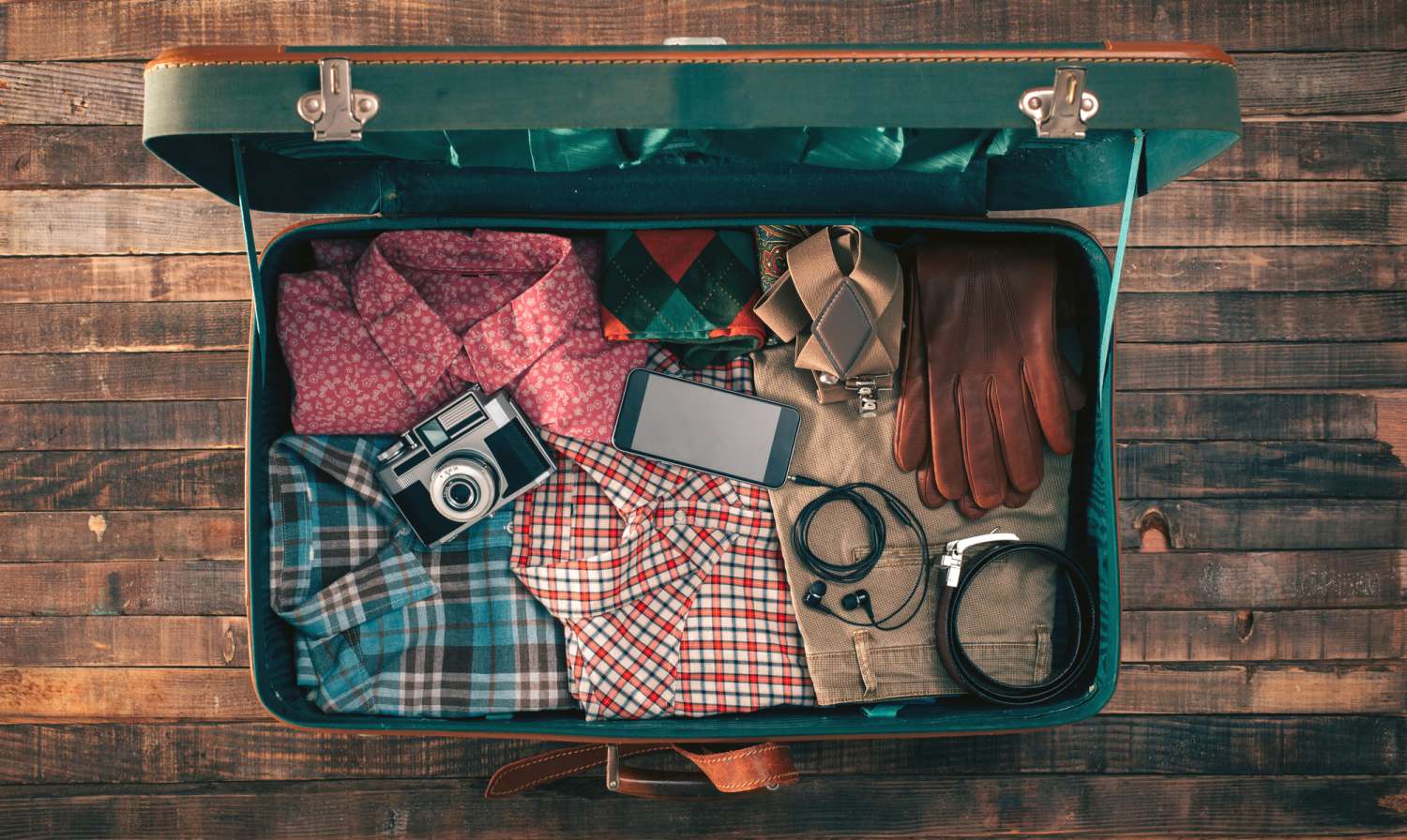 How Shipping Your Luggage Makes Traveling Easier